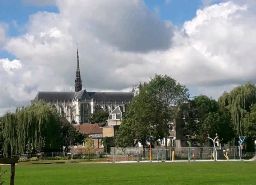 Maison Confortable, Terrasse Et Jardin A Amiens Eksteriør billede